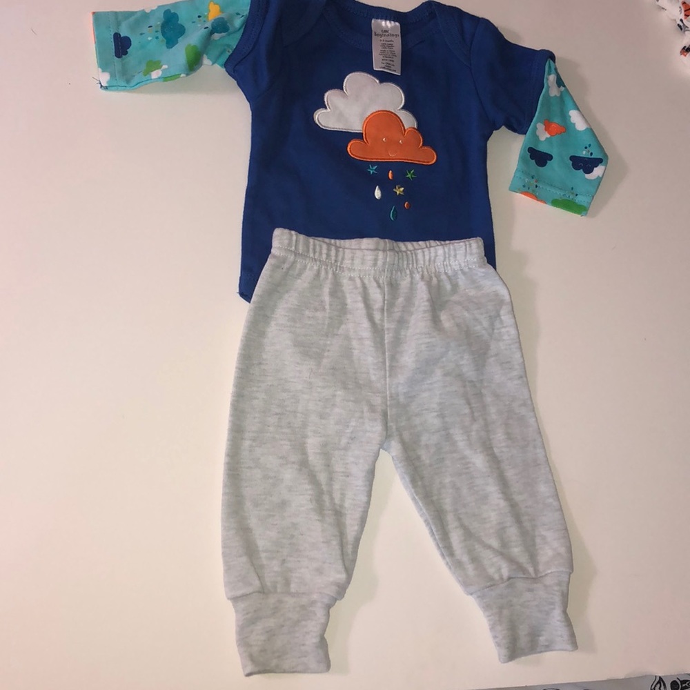 Long sleeve onsie with pants